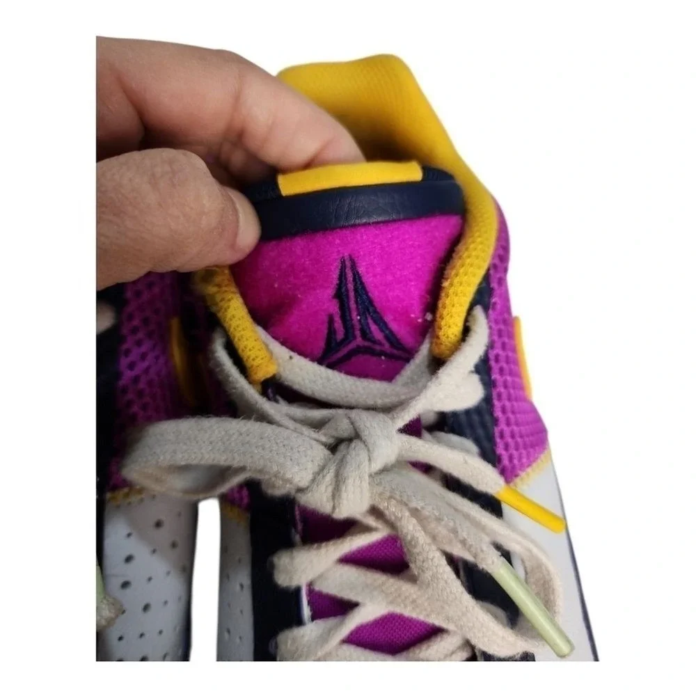 Nike Ja 1 Basketball Shoes Kid 5.5Y Multi-Color Fuchsia Dream Signature Sneakers